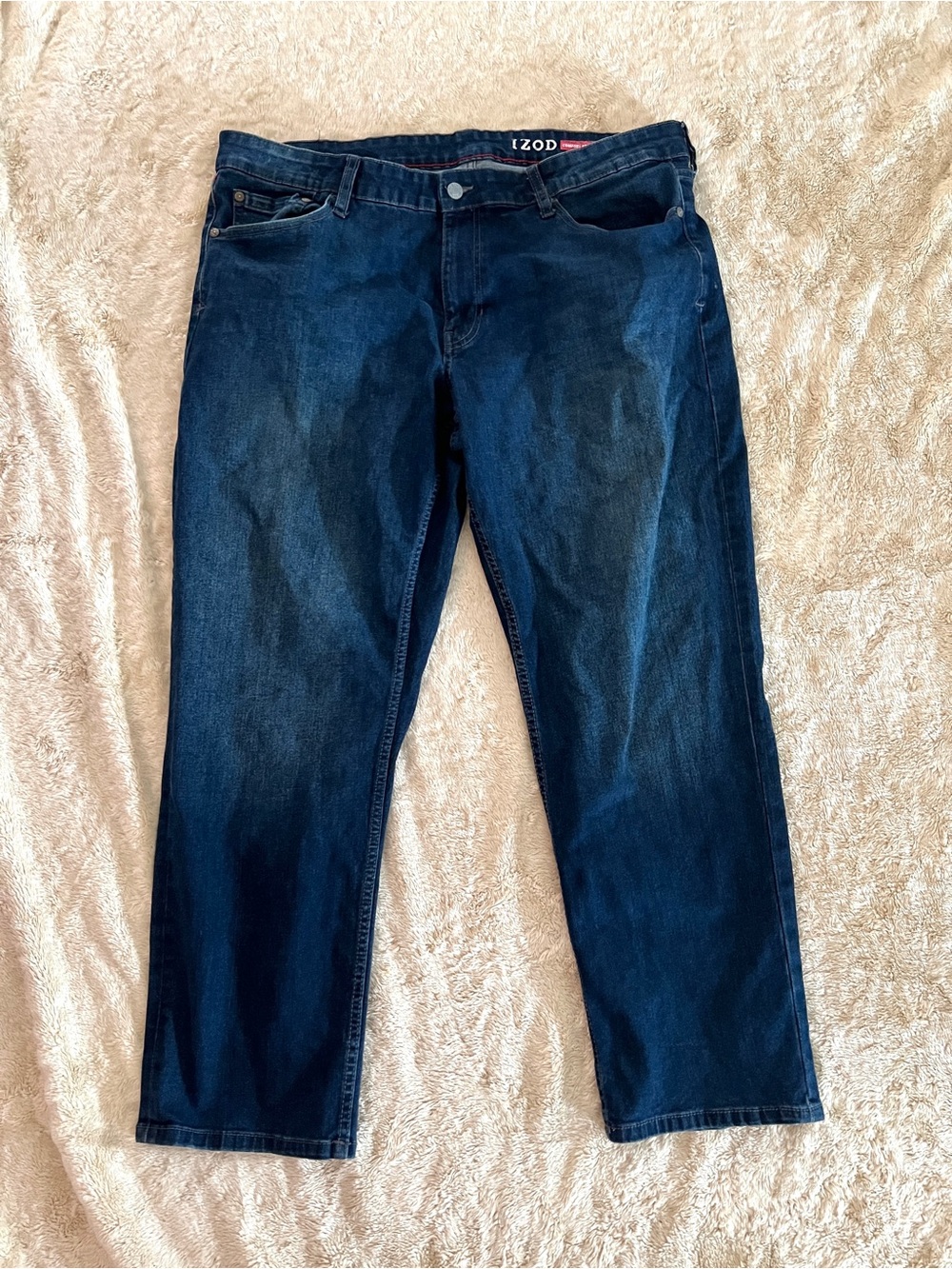 IZOD Men's Dark Wash Comfort Stretch Straight Leg Jeans Size 40x30